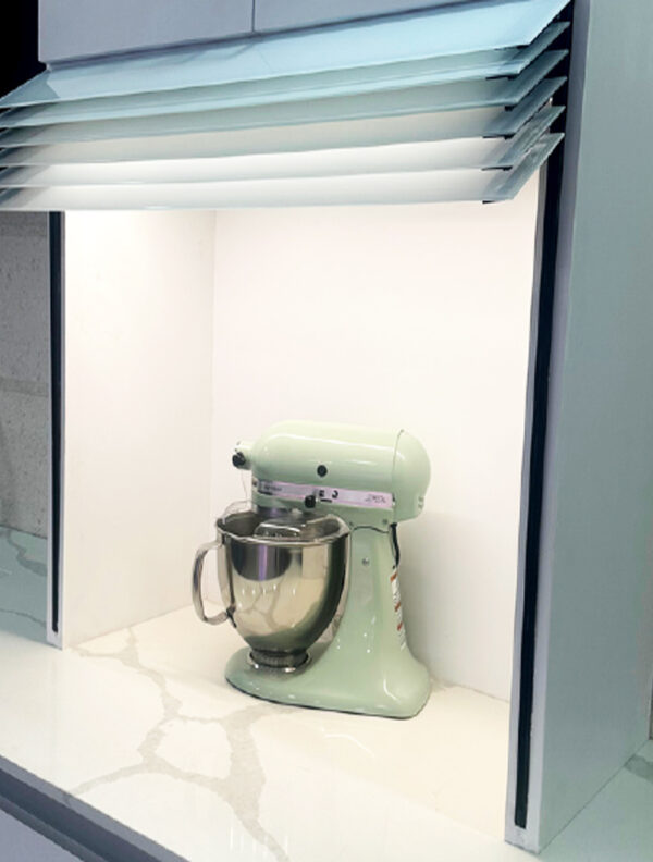 Smart Louver Wall Cabinet